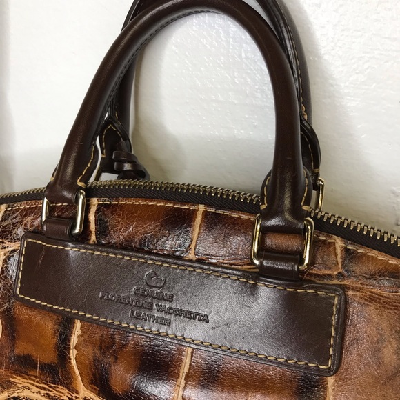 Dooney & Bourke Brown Leather Croc Embossed Tote Handbag Shoulder Purse - Picture 10 of 16